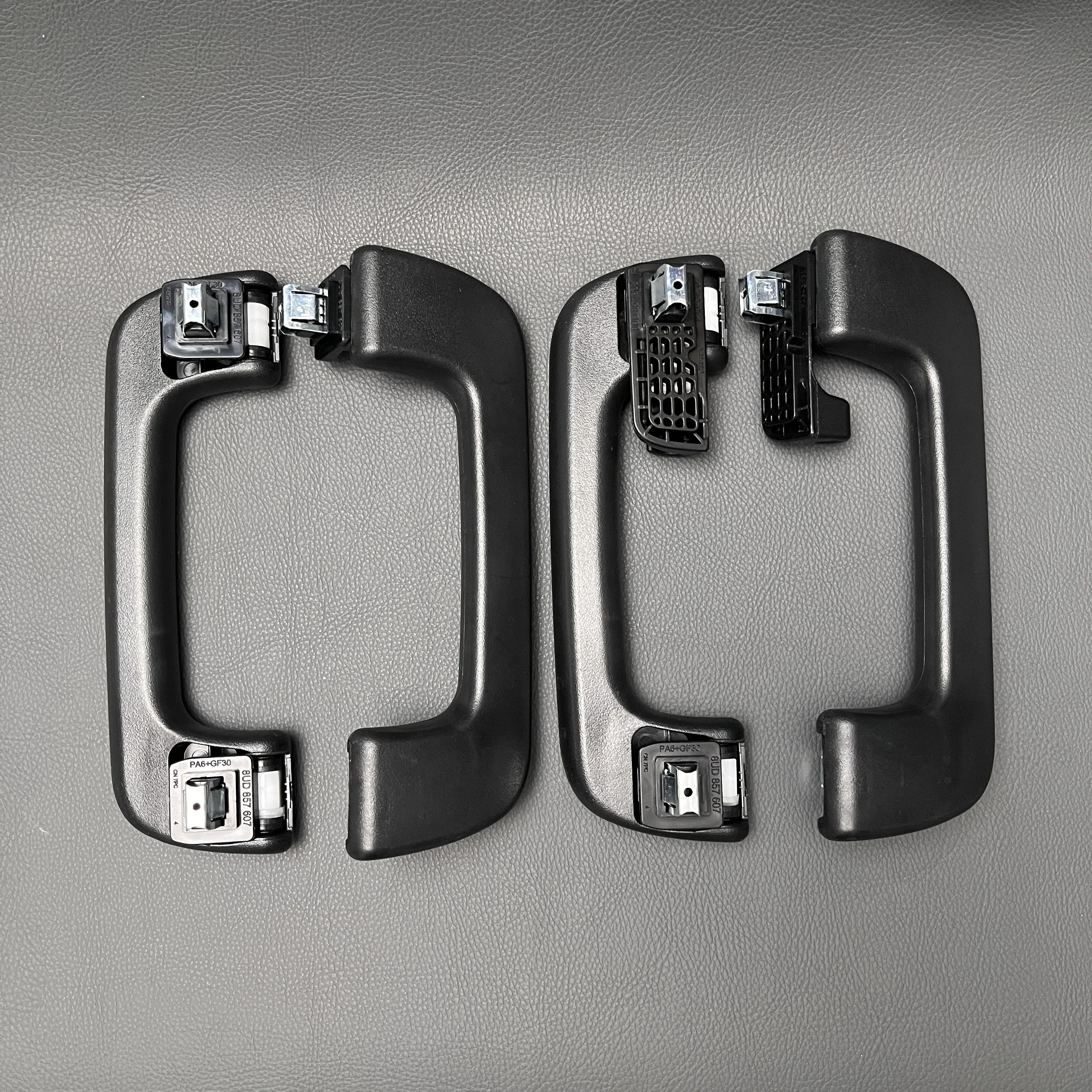 

Black Interior Roof Grip Handle Grab Ceiling Handle for Audi Q3 A4 B8 S4 Avant A5 S5 Q5 8R A6 C7 A7 Quattro 8K0857607 8K0857608