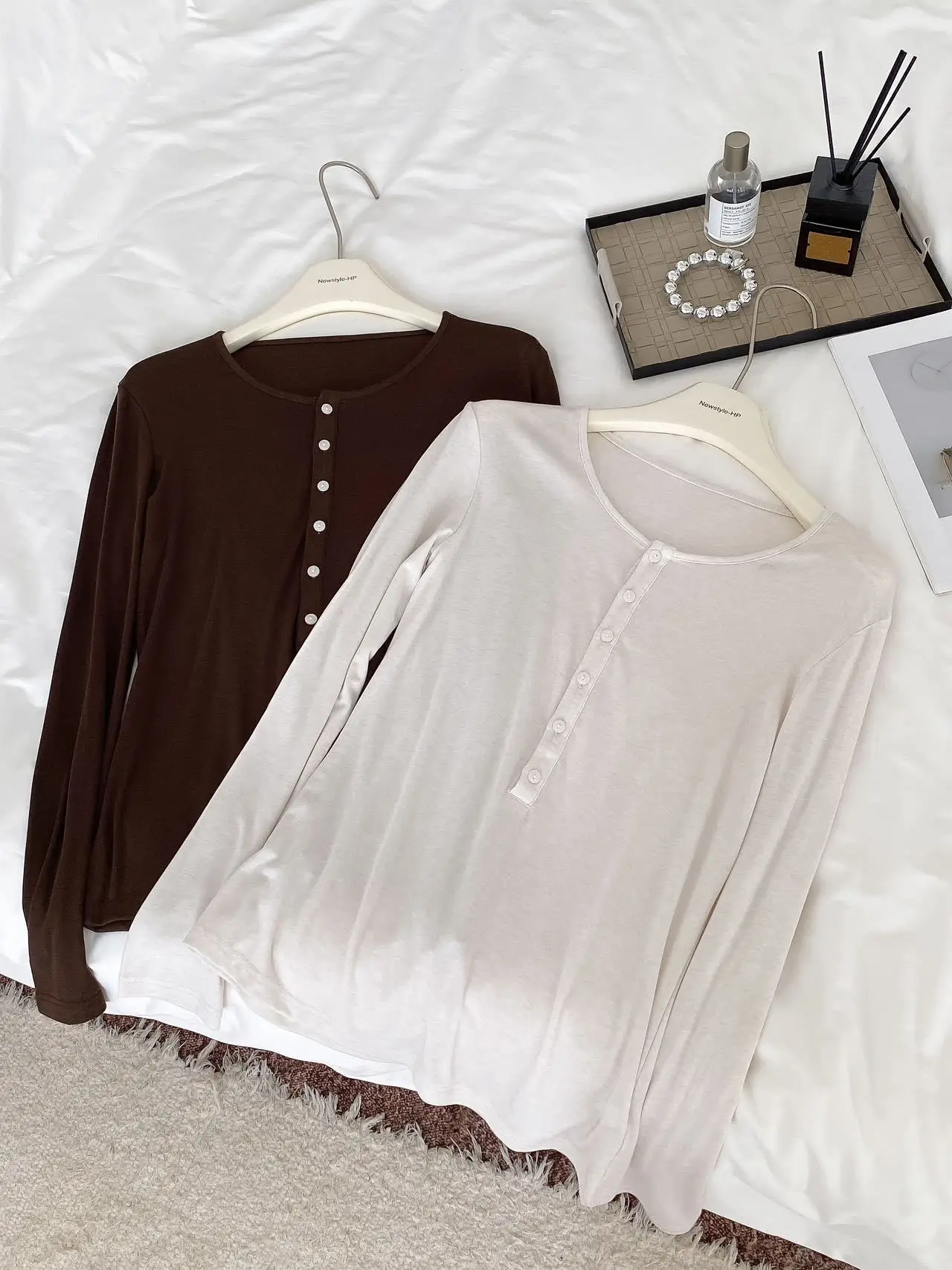 2026 Damen Herbst Dünne Basic Langarm T-Shirts O-Ausschnitt Gestrickte Lyocell-Wollmischung Pullover Lässige Oberteile für Damenmode – Detail 18