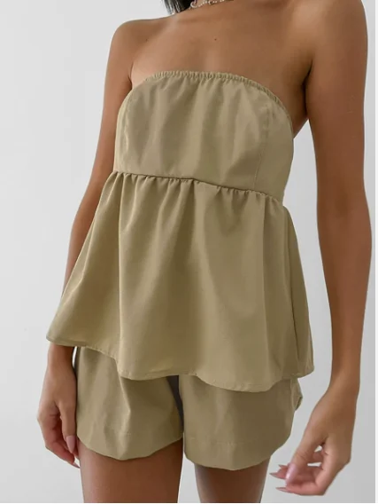 

Summer Y2K Shorts Set Sexy Khaki Strapless Top High Waisted Wide Leg Shorts Set for Women's Summer Elegant Casual 2 Piece Sets
