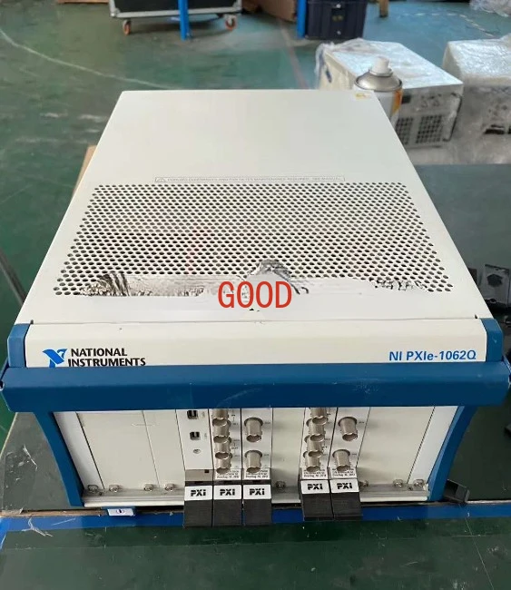 Chasis NI PXIe-1062Q 3U PXI Express, 779633, 01