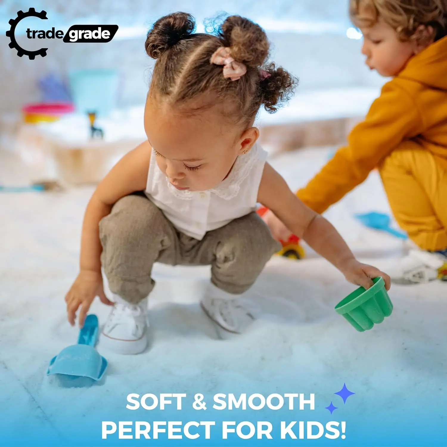 Premium Play Sand - Cubo de 30 lb |   Arena arenosa natural y no tóxica para niños |   Juego sensorial, terapia, mesas y diversión al aire libre |   Perf