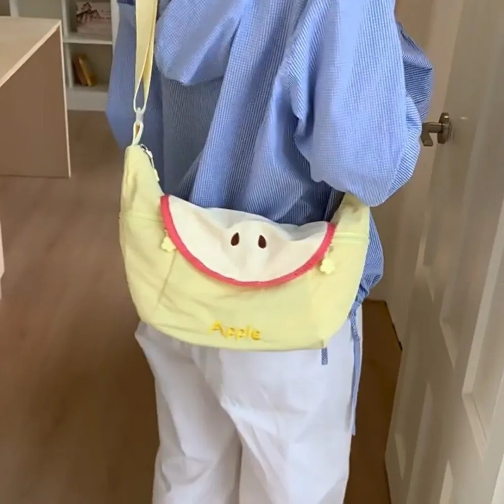 

Fashionable Korean Style Nylon Shoulder Bag Creative Lightweight Fruit Shape Crossbody Bag Tote Bag Large Capacity Handbag Girls