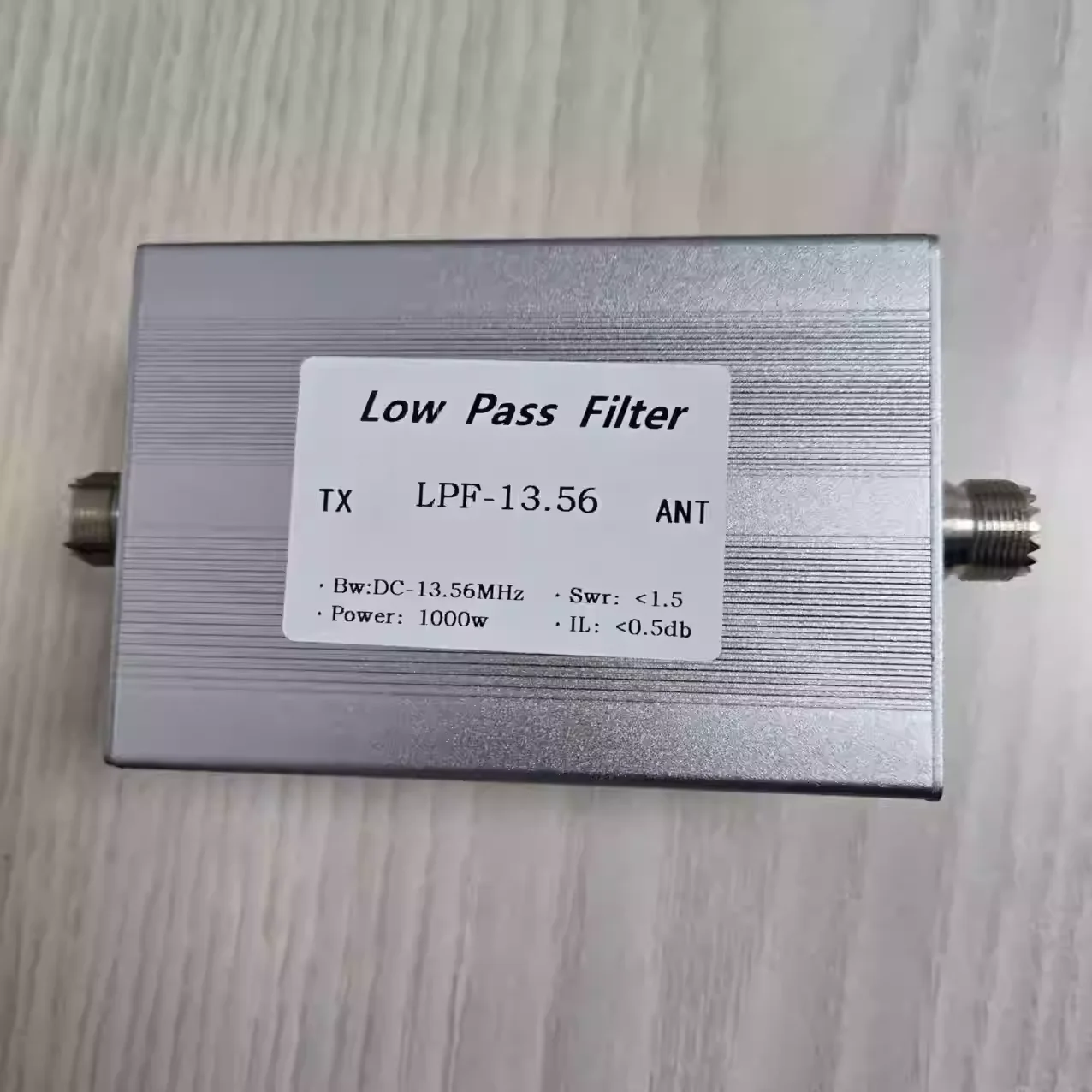 

Низкочастотный фильтр LPF-13.56M-1000WM 1000 Вт, основной фильтр M, устраняющий гармонические помехи.
