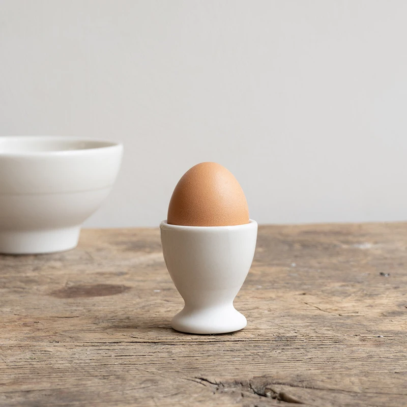 Ceramic Egg Cups High Footed Cute Egg Holders Breakfast Egg Trays Home Use Egg Stands Jars Brand Macaron Color Nordic Style