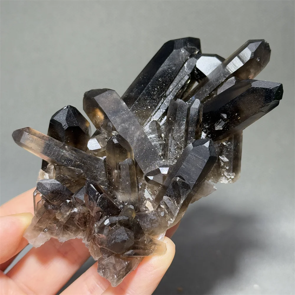 Spécimen minéral en cristal noir naturel, pierre brute originale, collection énergétique pour la guérison et la méditation, décoration intérieure, cadeaux