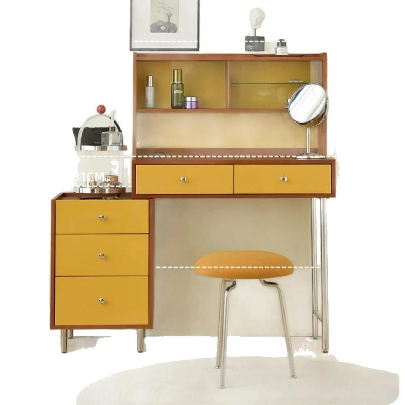 

Retractable space deformation | Medieval multi-functional dresser, elastic design to meet the storage and dressing needs