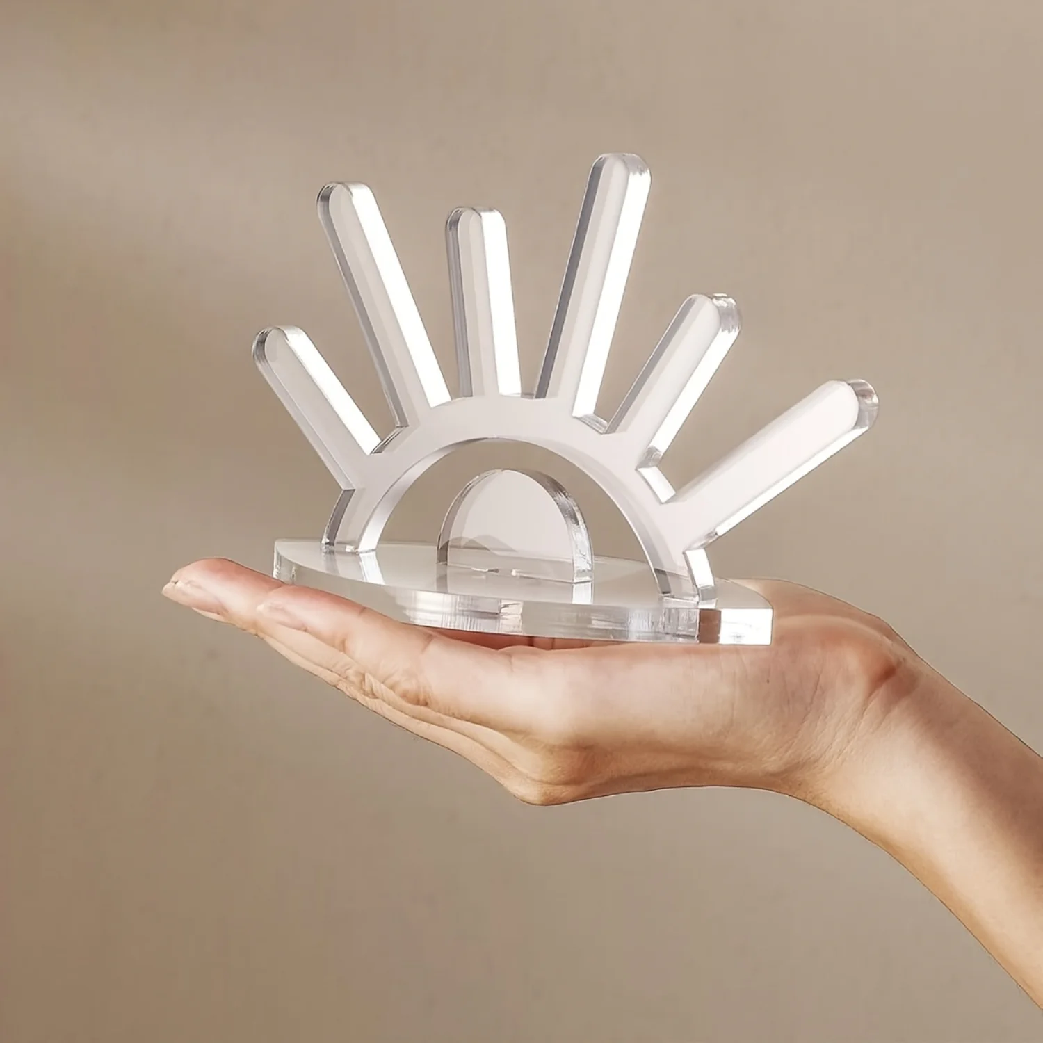 "Versatile Display" Elegant Acrylic Ring Holder - Oval Jewelry Display Stand For Rings, No Power Needed