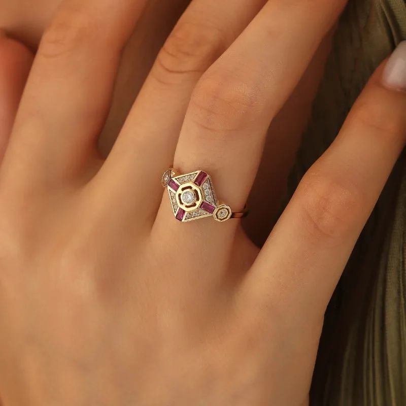 European and American fashion palace style ruby fashion block creative women\'s ring