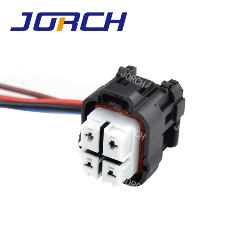 

4P 4way for Toyota Pentium Mazda 6 gasoline pump plug fuel pump connector 6195-0315