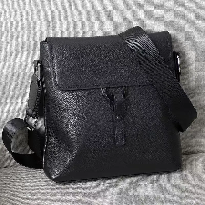 

2026 New Luxury Men's Handbags 100% Cow Genuine Leather Male Shoulder Bag Real Natural Leather Crossbody Bag Messenger Bags