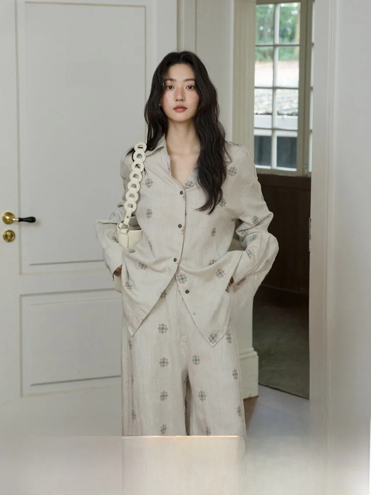 

Повседневные свободные льняные брюки с вышивкой оригинального цвета, широкие штанины, асимметричный дизайн, дышащие, удобные, женская мода