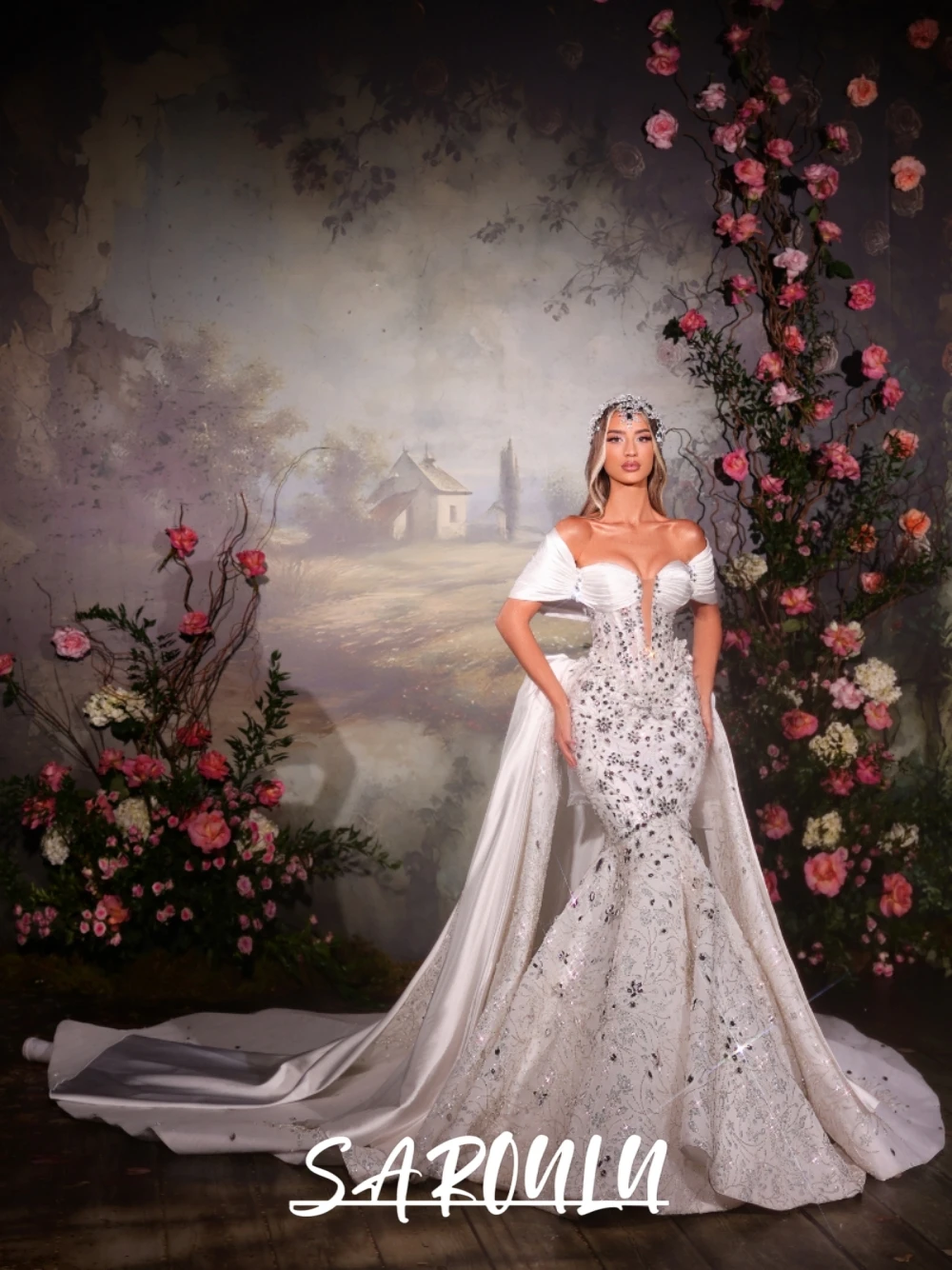 2 In 1 Removable Train Wedding Dress Shiny Sweetheart Deep V Neck Beaded Rhinestone Off Shoulder Mermaid Bridal Gown Customized