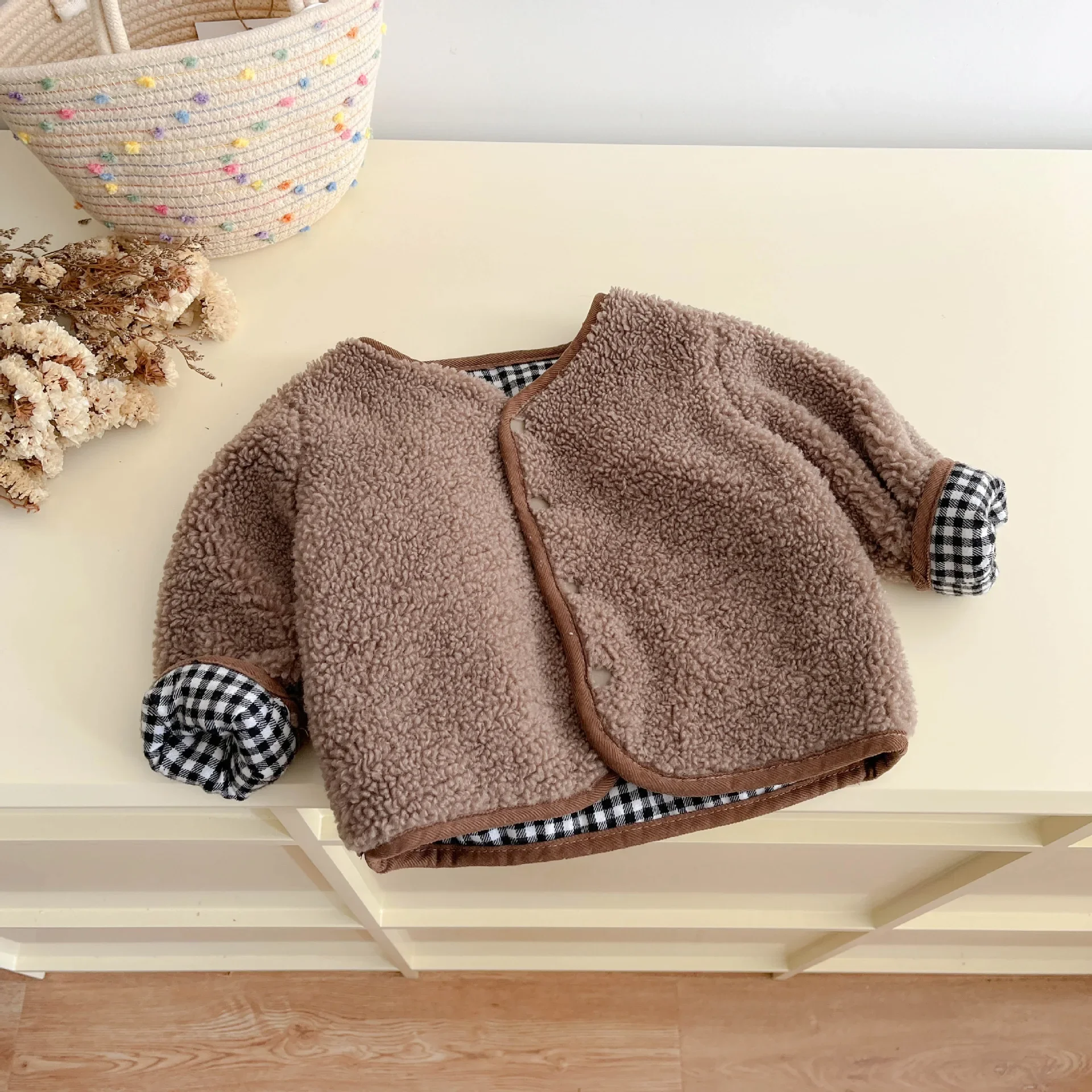 Coats Baby Winter 2023 Korean O-neck Long Sleeved Plush Thick Single Breasted Jacket with Warm Cotton Jacket on Both Sides