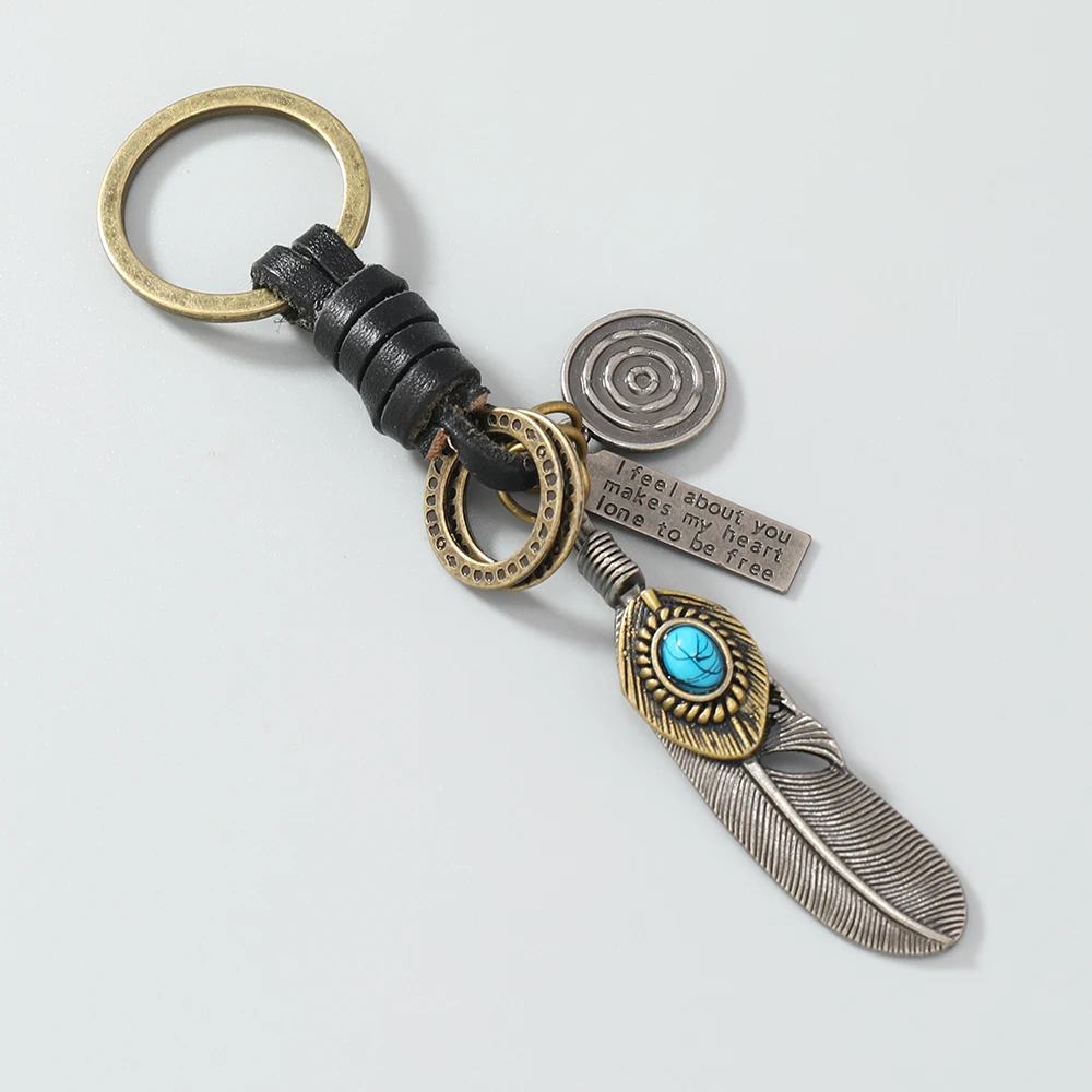 Fashion feather pendant key rings men women key chains