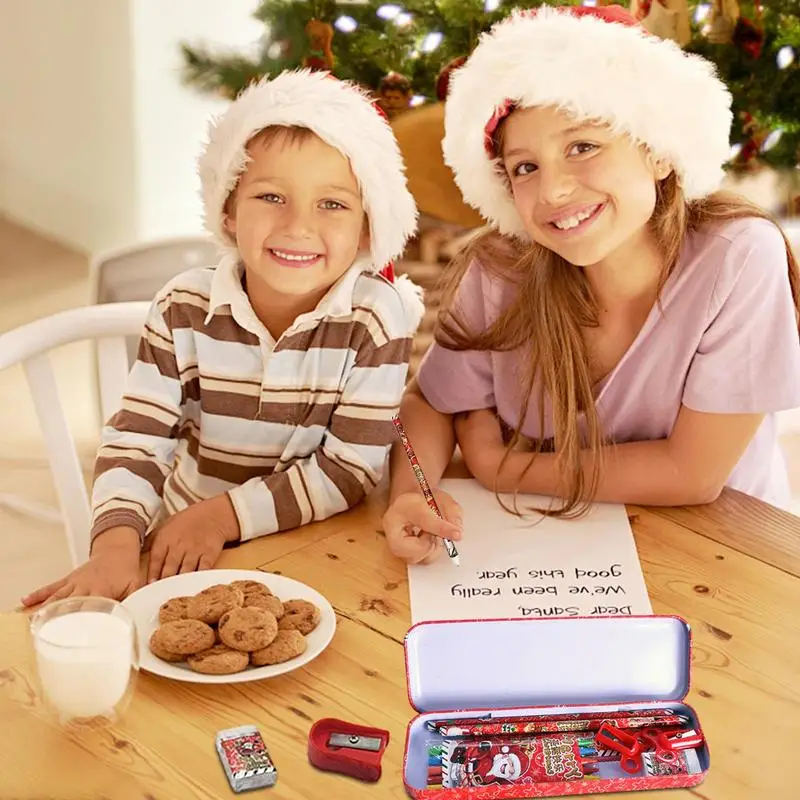 Kit de papeterie avec taille-crayon, cahier, règle, gomme, faveurs de fête, thème de Noël