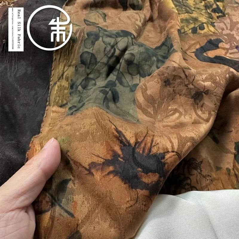 

High Quality Khaki Flowers Chinese Style Real Silk Designer Silk Guanle Crepe Fragrant Cloud Yarn Fabric Cheongsam Dress Fabric