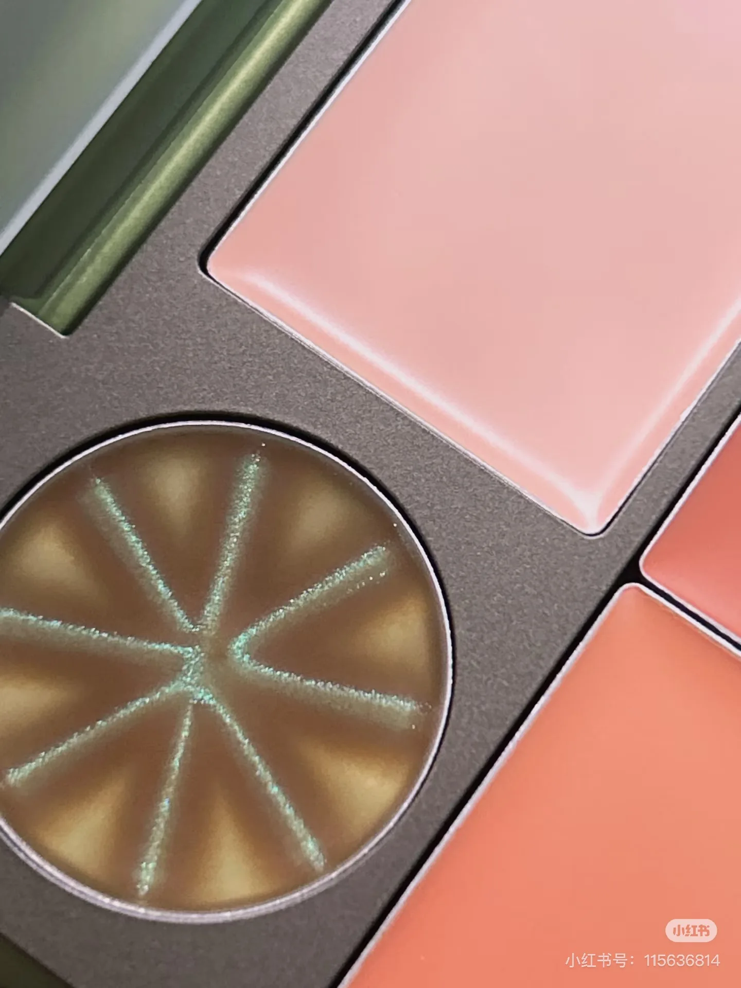 Girlcult 메이크업 올인원 다기능 페이스 팔레트 블러쉬 하이라이터 컨투어 & 브론저 파우더 & 크림 for Flawless Glow