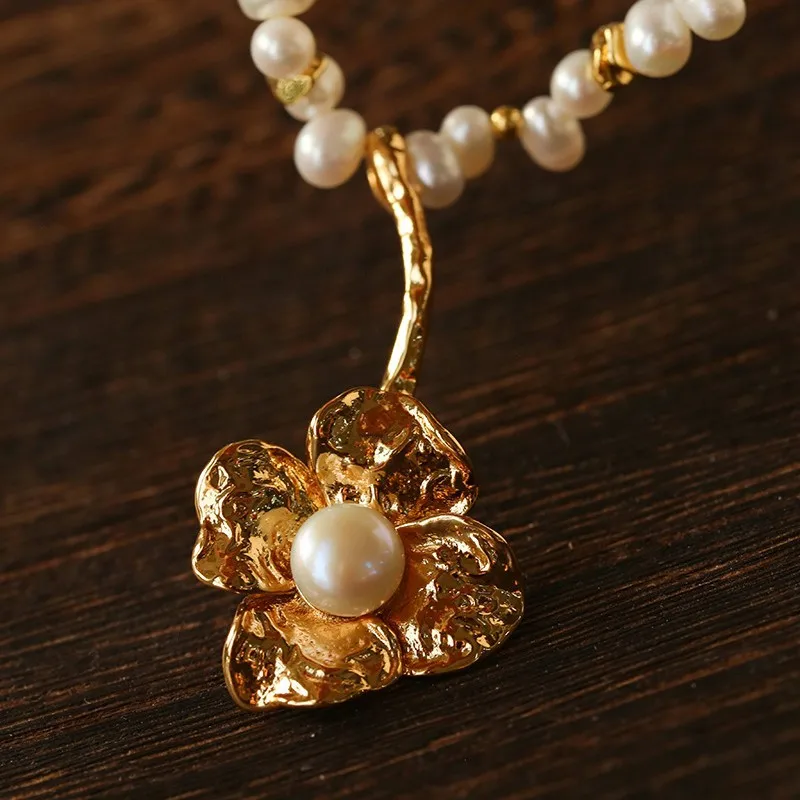 

Vintage Natural Freshwater Pearl Brass Gold Plated Clover Flower Necklace Earrings Brooch Women Top Quality Jewelry