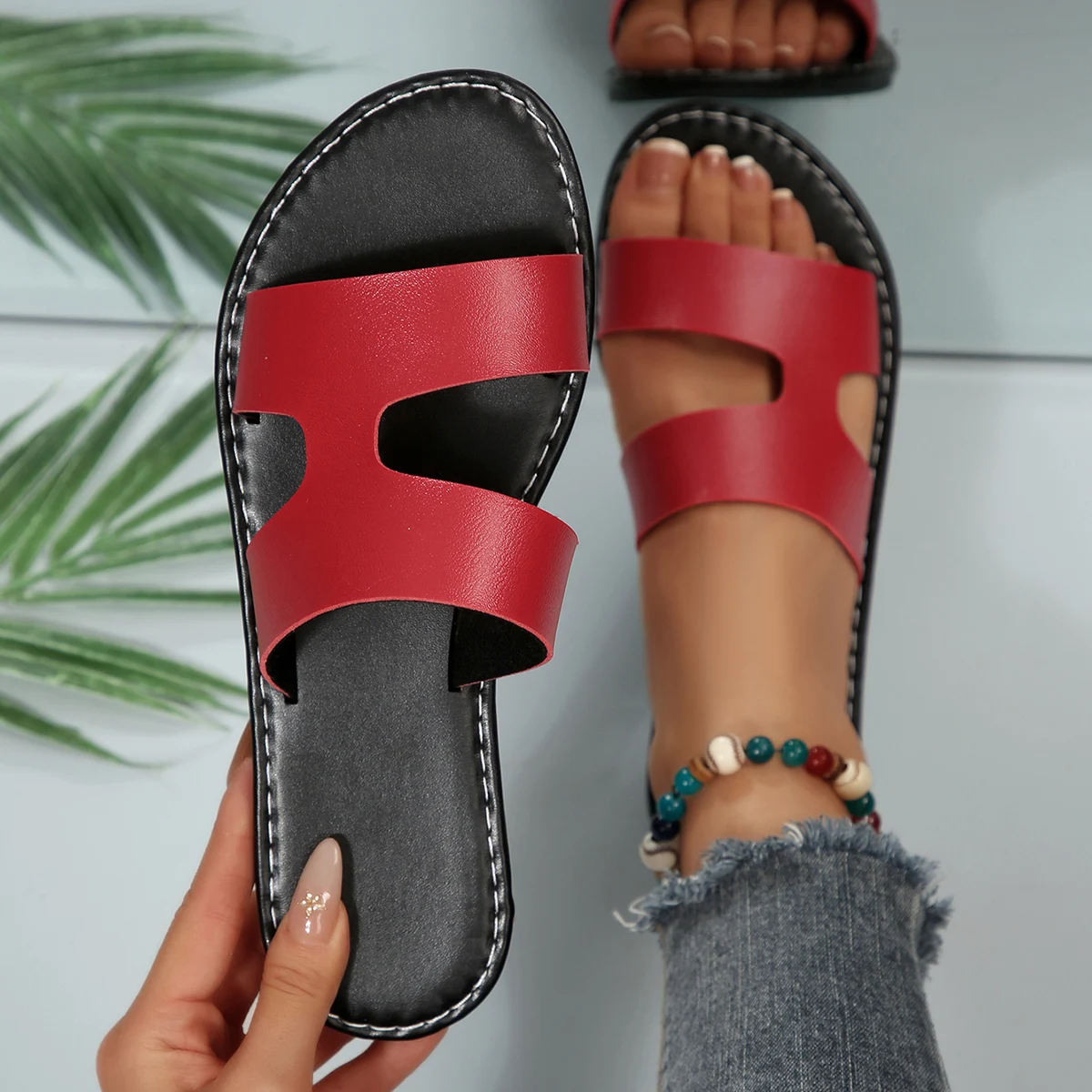 

Women Flat Slippers Summer Ladies Slippers 2025 Leather Cross Strap Rome Style Low Heels Sandals Slides Women Zapatos De Mujer