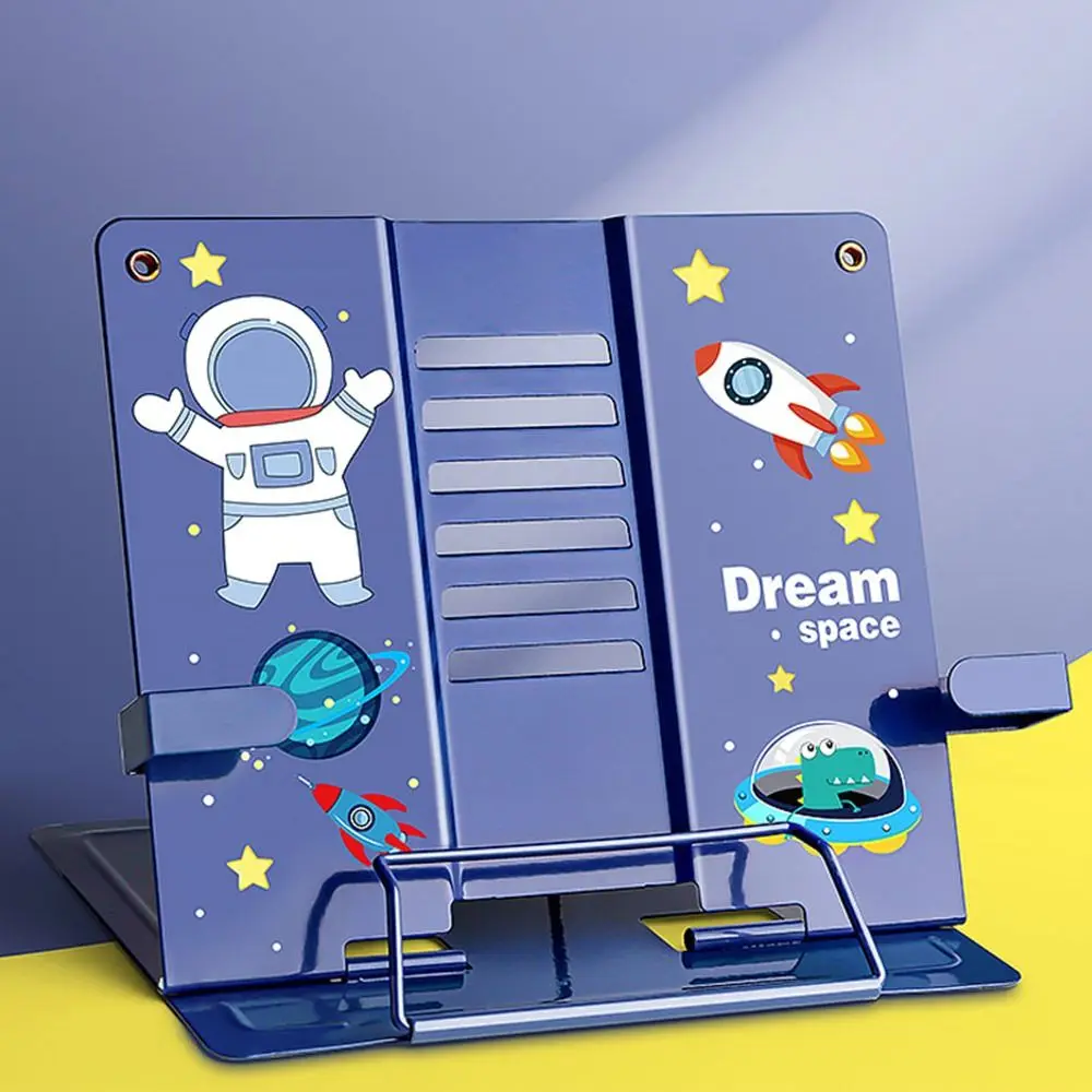 Variant: Blue astronaut
