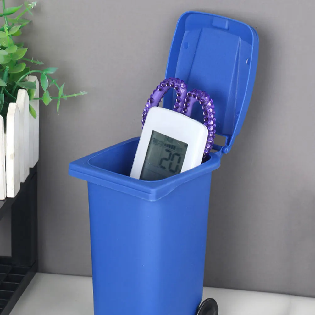 

3pcs Bucket Miniature Trash Bin Office Pen Holder Trash Can Lid Garbage Container Waste Bucket Mini Plastic Portable