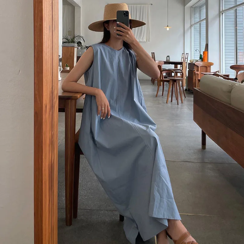 레트로 여름 민소매 라운드 넥 느슨한 여성 드레스 세련된 순수 컬러 백리스 조끼 드레스 한국 스타일 캐주얼 롱 드레스