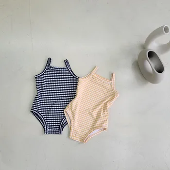 Baby Girls' Floral Swimsuit Set with Matching Hat 5 2024 New Baby Kid's One-piece Swimwear With Hat Toddler Girl's Dot Floral Suspenders Swimming Suit Summer Beach Wear 5