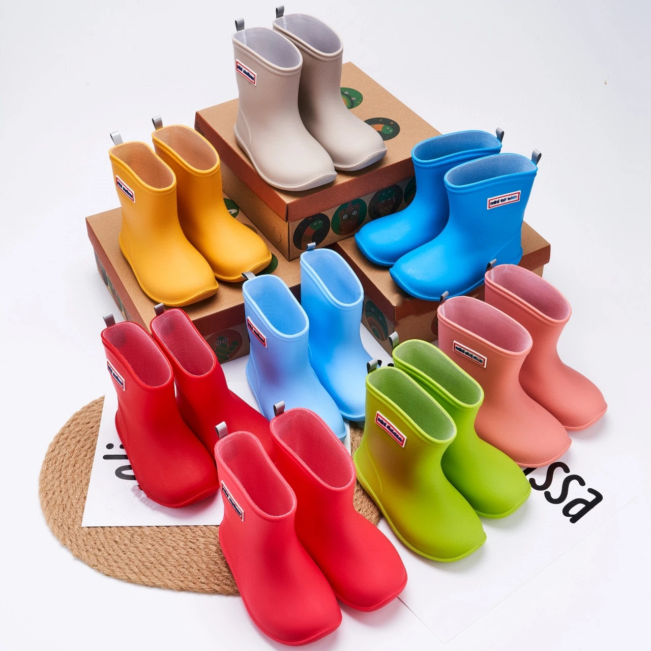 Botas infantis de chuva cor doce, sapatos de chuva para alunos do ensino fundamental, botas de gelatina antiderrapantes para meninos e meninas, moda