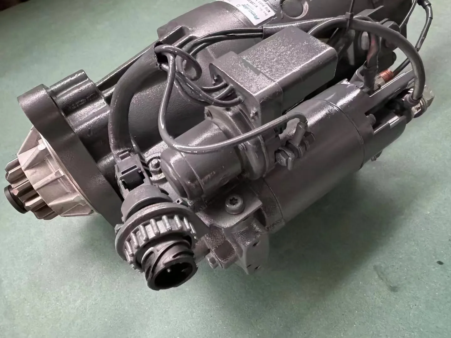 محرك بحري MTU محرك بداية M128R3823SER محرك بداية X52417200011 كاتب