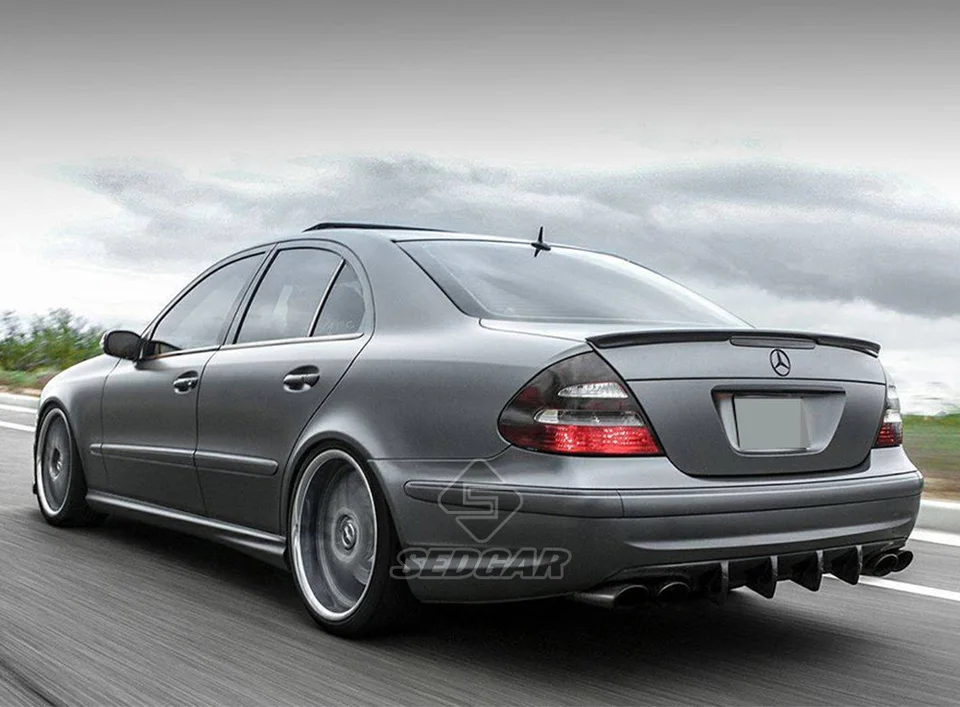 2003-2009年式 メルセデス・ベンツ Eクラス W211 トランクスポイラー