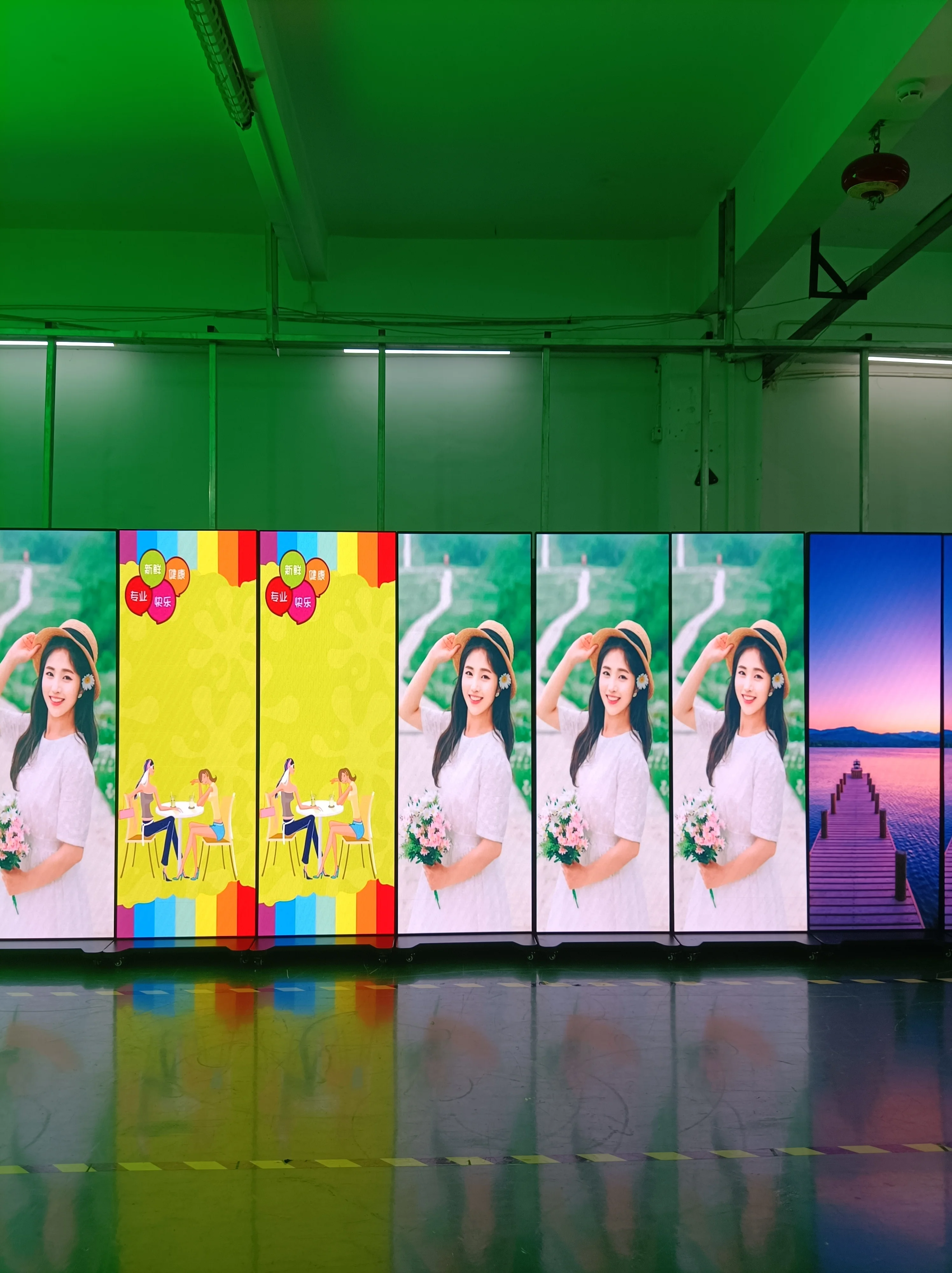 Sinalização digital e display led banners vídeo parede publicidade P2.5 piso pôster led