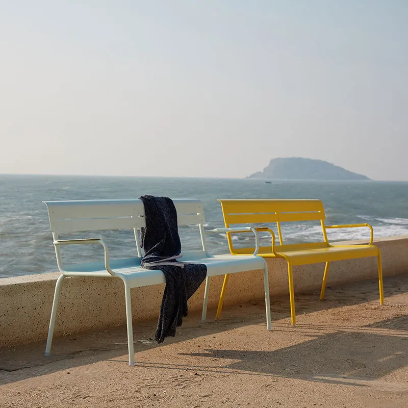 

Modern Simple Outdoor Aluminum-Magnesium Bench Beach Lakeside Leisure Bench Outdoor Backrest