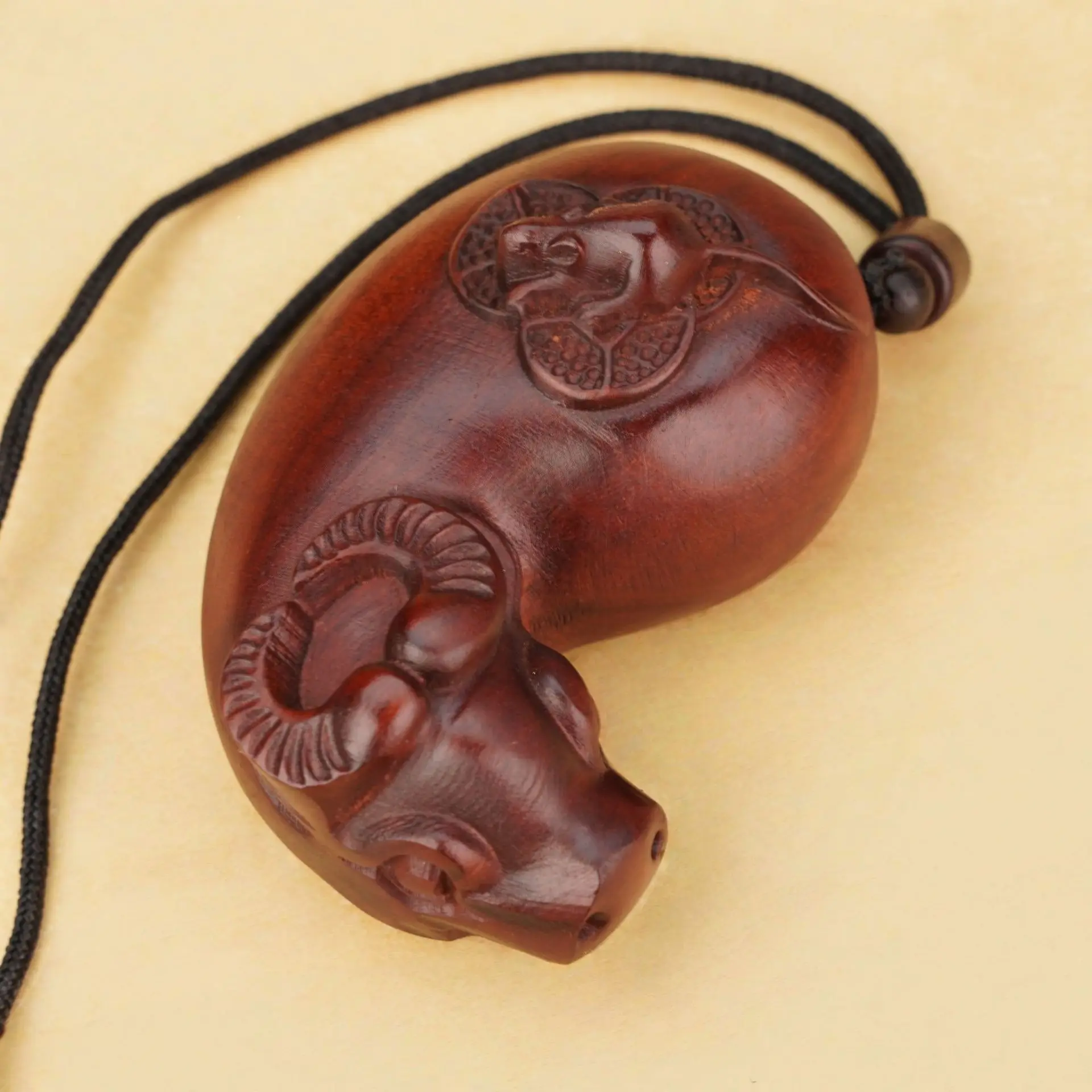 Chinese Traditional Thunder Struck Jujube Wood Ox Shape Palm Worry Stone Taoist Yin Yang Good Luck Blessing Wealth Attracting
