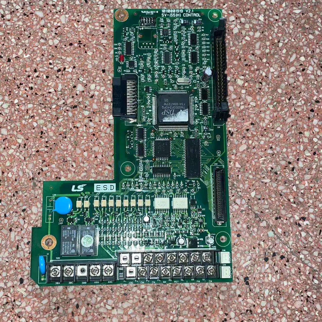 

LS power generation inverter IS5 series 30-37-45 -55KW control CPU main board SV-IS5 H CONTROL