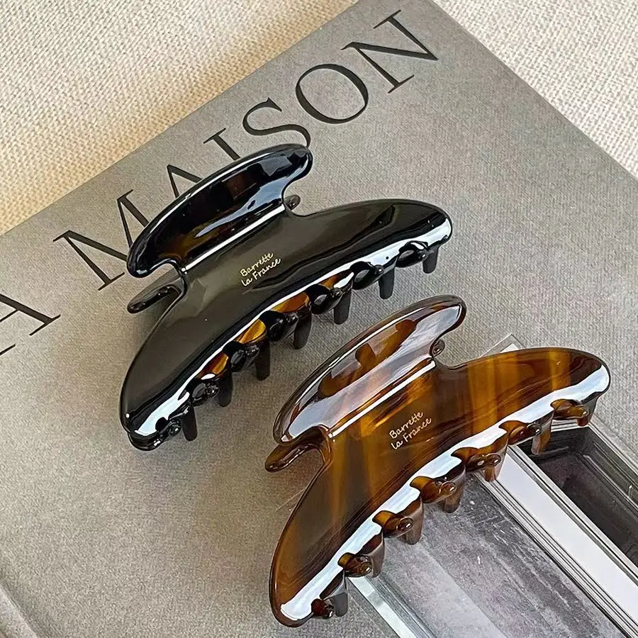 

Retro Korean Acetate Hair Claw Large Crab Hair Clips Shark Clip Simple Hairpin Fashion Hair Accessories for Woman Girls