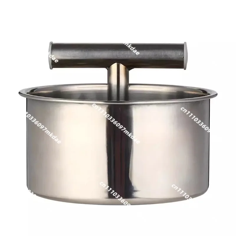Stainless steel press meatball maker, household creative hand press meatball maker can make 6 at a time