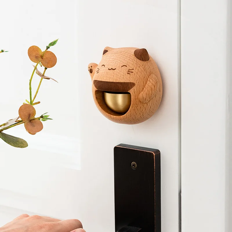 

Magnetic Suction Style Door Bell Nordic Solid Wood Jingle Bell Lucky Cat Shaped Wall Stickers Entrance Brass Home Decoration