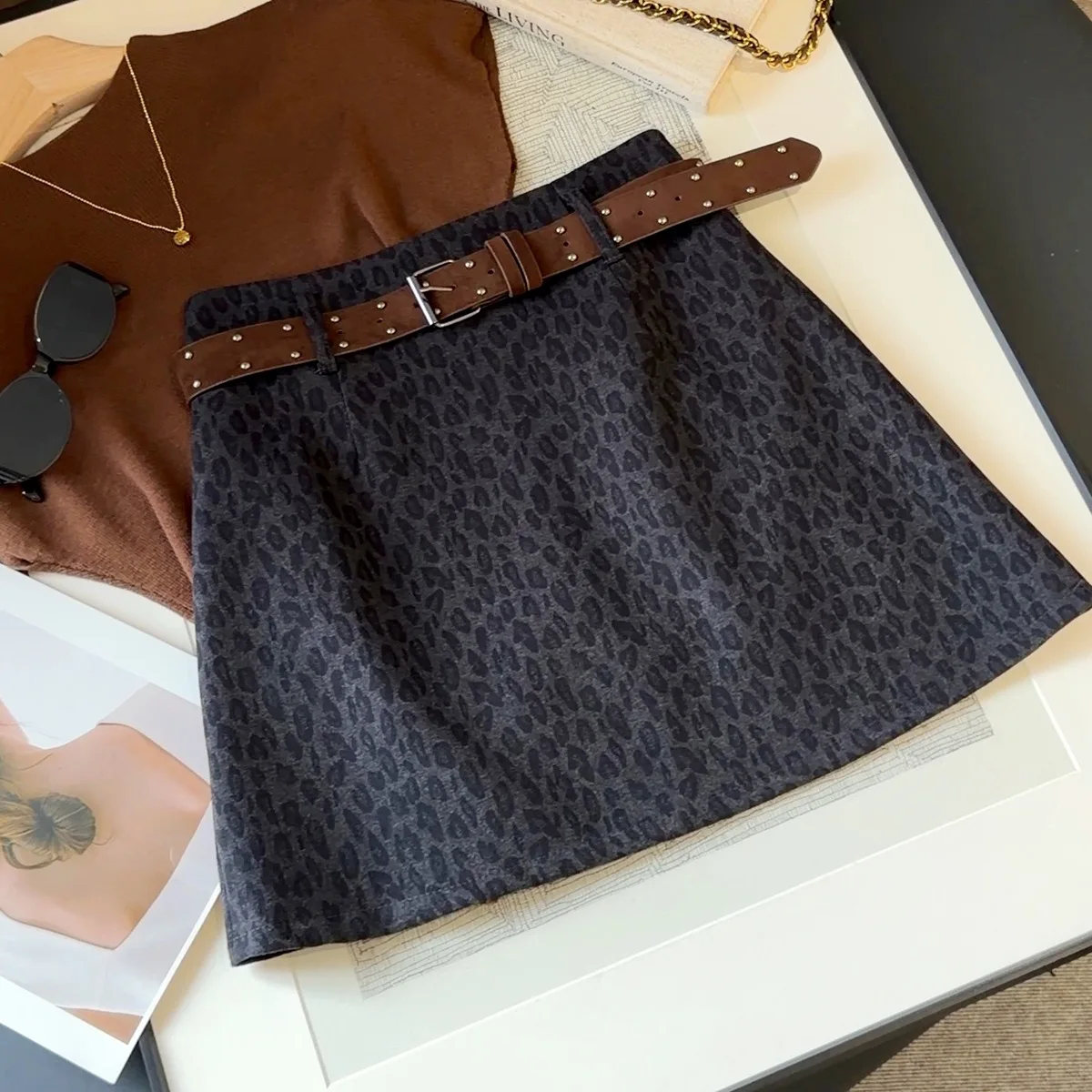 Seoulish Autumn Women Retro Leopard Print Mini Skirts New Casual High Waist Slim Bodycon Skirt Elegant Short Skirt Daily Outfit
