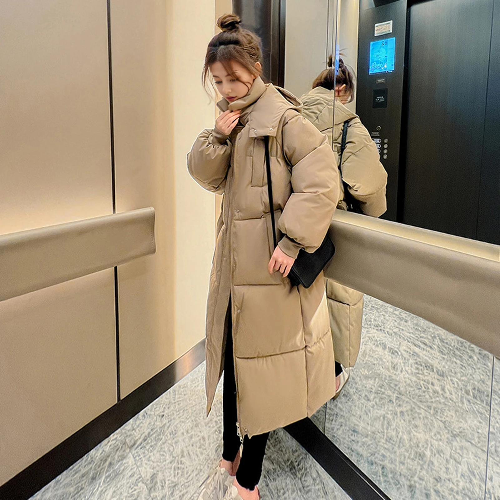 New Winter Jacket Parkas Women Glossy Down Cotton Jacket Hooded Parka Warm Female Cotton Padded Jacket Casual Outwear