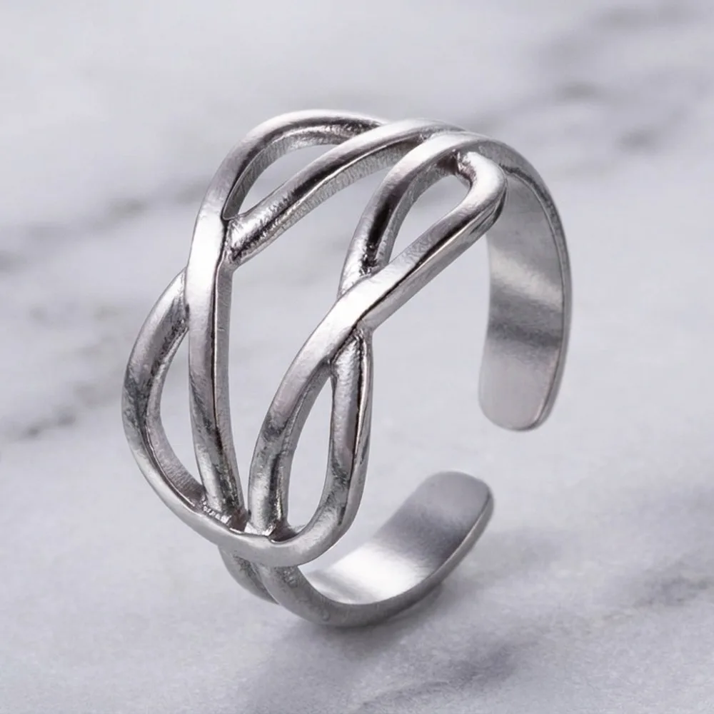Slim Hollow Outline Ring Durable Titanium Steel Craft INS Niche Trend Individual Daily All Match Finger Jewelry