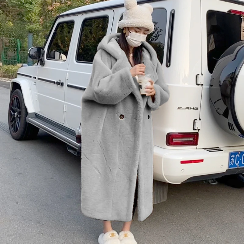 2023 New Fur Coat Women's Coat Thickened And Extended Women's Hooded Temperament Casual Fashion Covering Meat And Warm Keeping