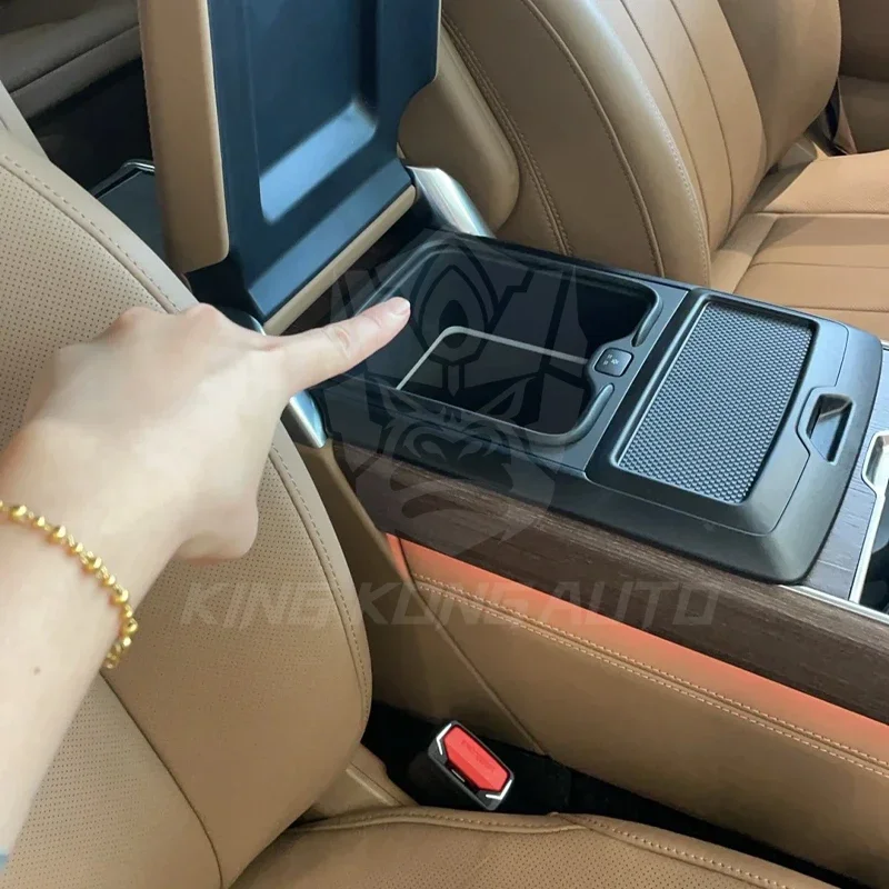 New Design Car Refrigerator Armrest Box Mini Cooler Box for Range Rover