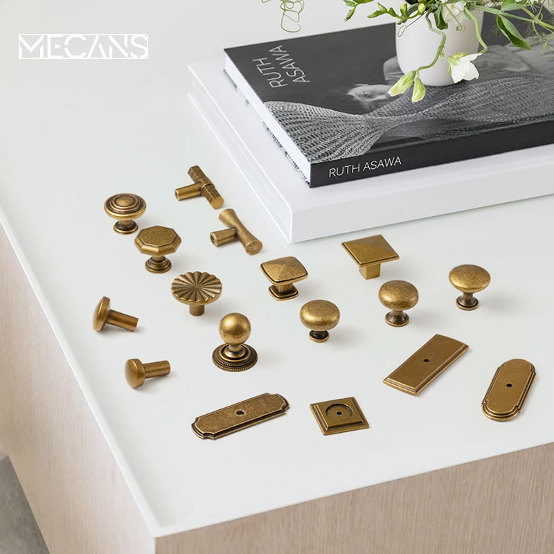 MECANS Antique Brass Cabinet Knobs with Backplate Furniture Pulls and Konbs Retro Cabinet Hardware Zinc Alloy Kitchen Knobs