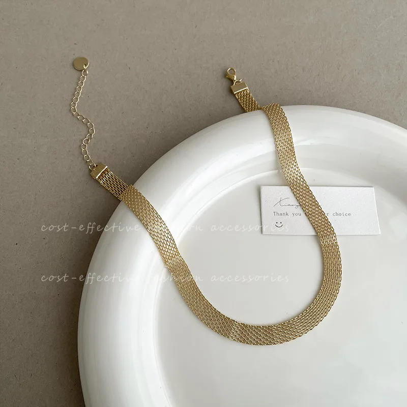 JOWomen's Banquet Collier de clavicule en métal exagéré, grande taille, large, alliage complet, anti-allergique et anti-décoloration