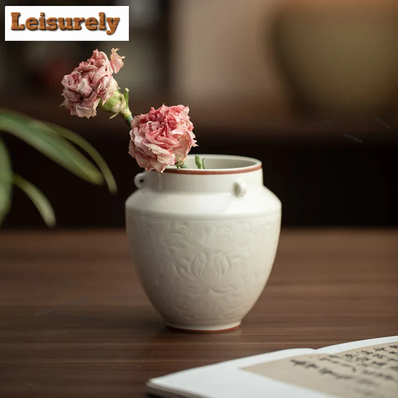 HOYIHM Plant Ash Relief Entwined Lotus Vase Boutique Home Decorations Plant Pot Household Flowerpot Drinkware Tea Residue Jar