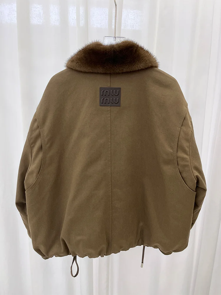 Mode femmes hiver chaud doudoune d'oie réel col de fourrure de vison vestes courtes décontracté femme vestes bouffantes offre spéciale