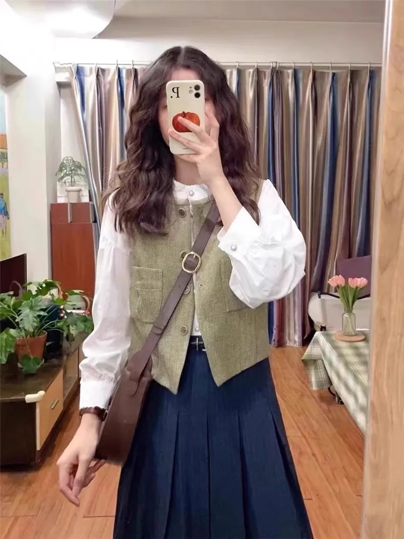 

Long Sleeve Shirts Womens Satin Pleated Relaxed Fit Feminine Youthful Comfortable Minimalist Romantic Spring Daily Travel Outfit