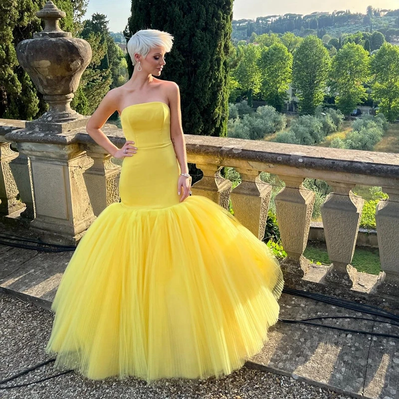 

Bright Yellow Mesh Women Party Dresses Elegnat Strapless Mermaid Prom Dress Unique Pleated Tulle Long Fomal Party Gowns