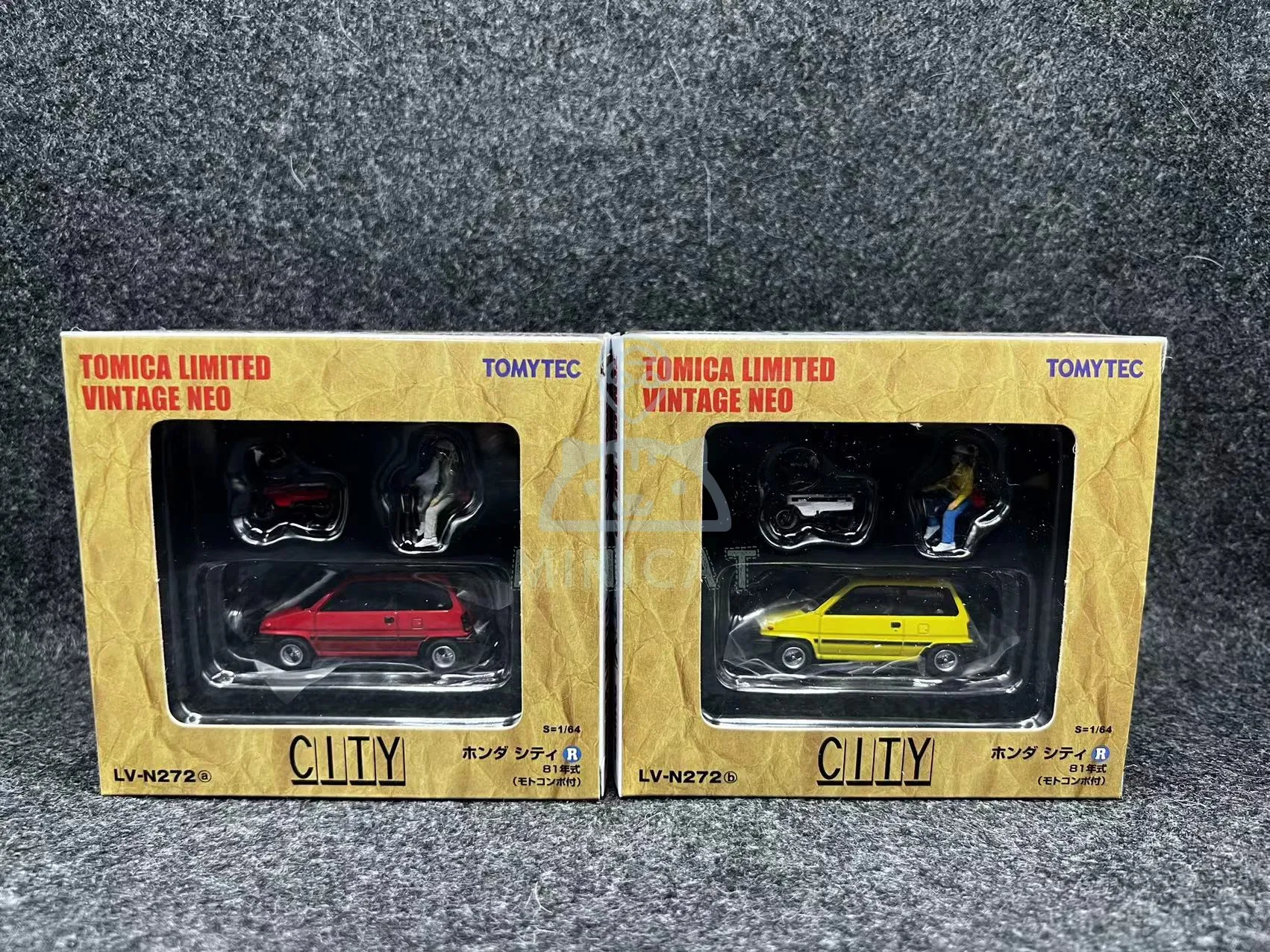 لعبة نموذج سيارة ثابتة من Tomytec Tomica TLV N272A/B City R مع موتوكومبو 81 JDM ذات إصدار محدود