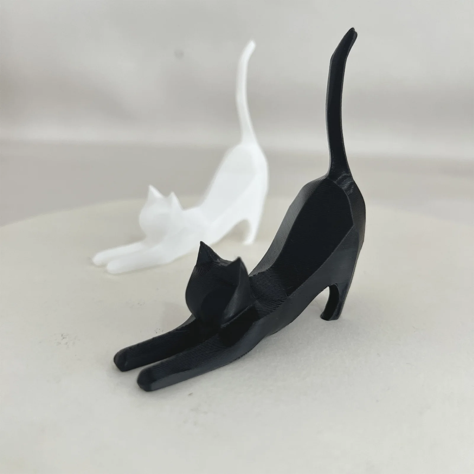Tiny Stretching Cat Sculpture Stretching Pose Miniature Decor for Bedroom and Bookshelf Decor